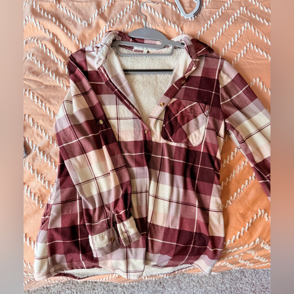 Small fleece lined plaid shirt